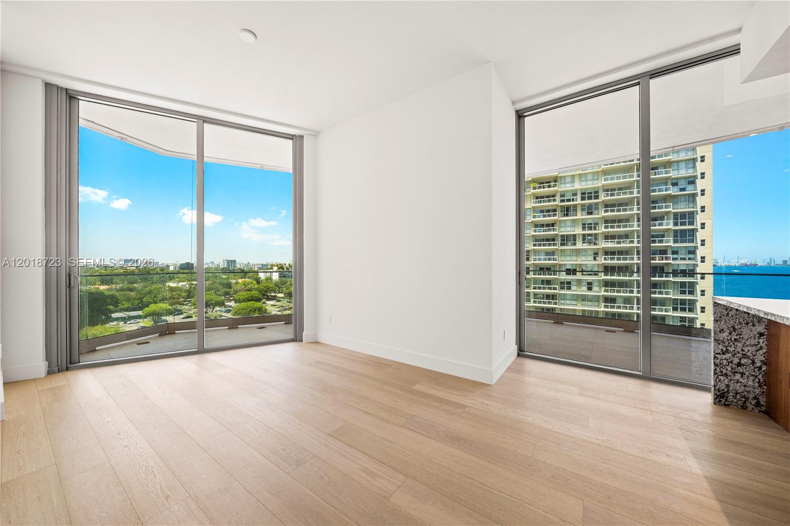 175 Southeast 25th Road, Unit 804 Miami, FL 33129 - Photo 5 of 23