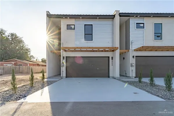 $266,000 | 805 South 19 1/2 Street, McAllen, TX 78501