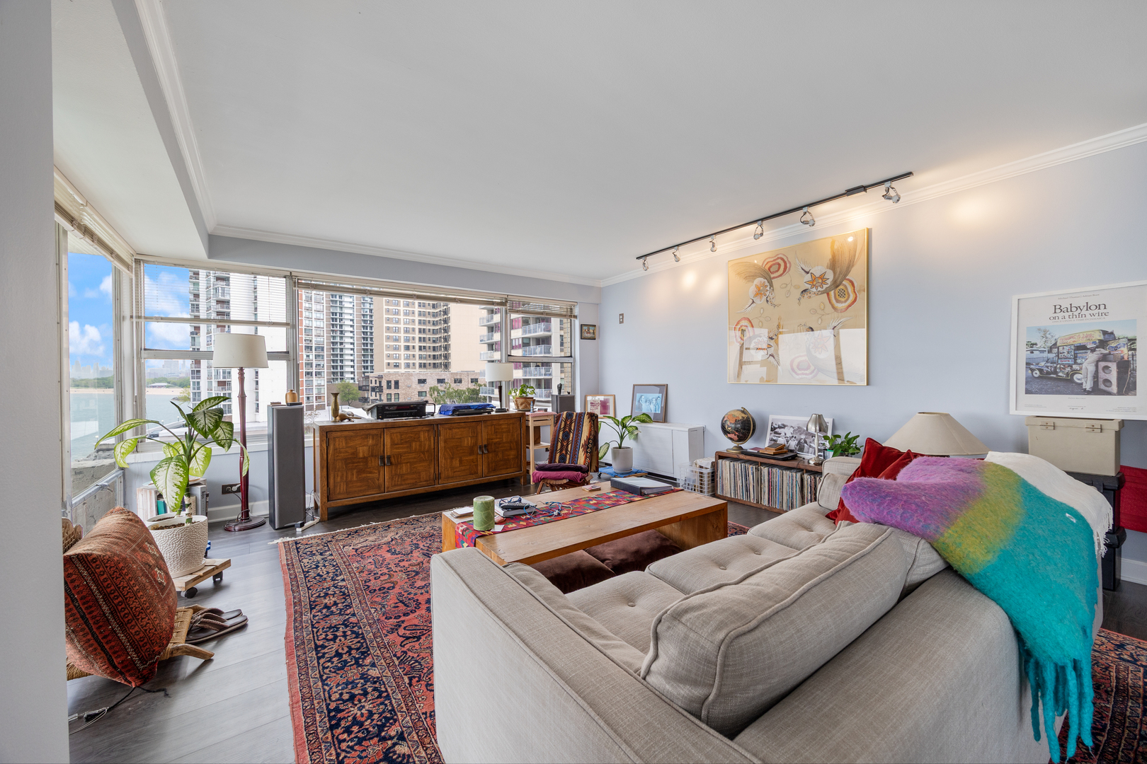 6157 North Sheridan Road, Unit 5G Chicago, IL 60660 - Photo 4 of 24