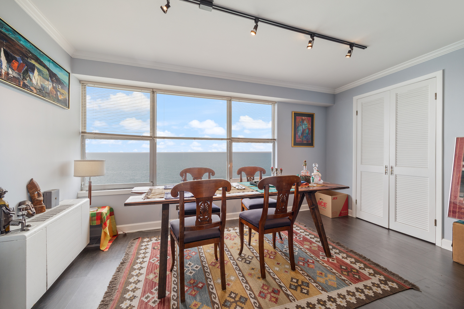 6157 North Sheridan Road, Unit 5G Chicago, IL 60660 - Photo 9 of 24