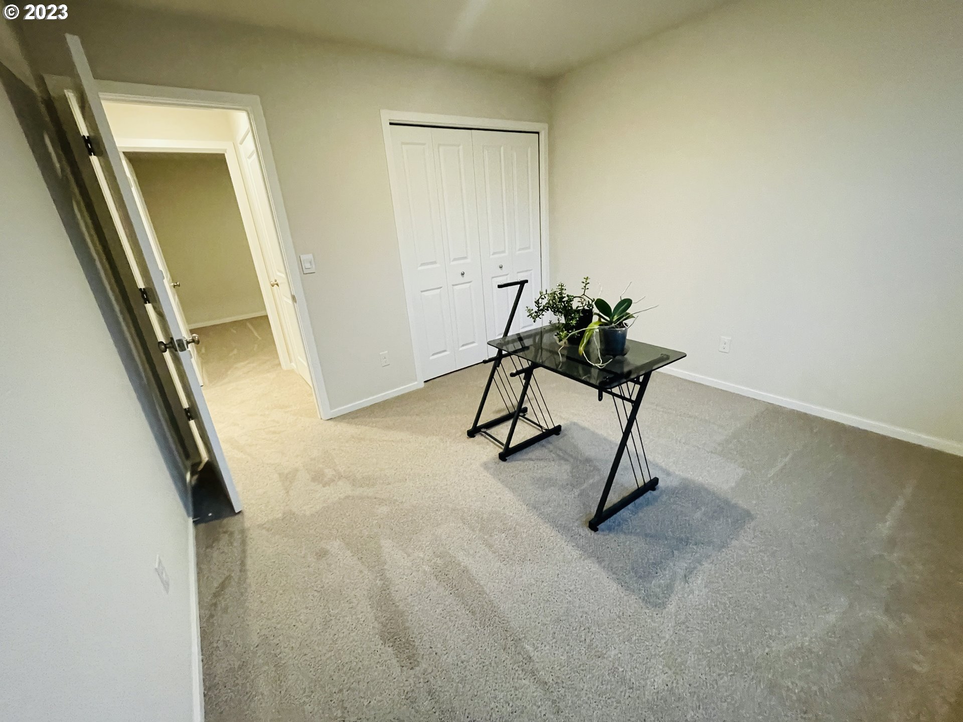 2927 W Street Springfield, OR 97477 - Photo 27 of 38 a view of a room with gym equipment