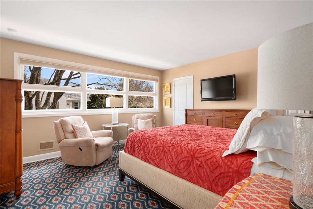 30 Brookway Road Providence, RI 02906 - Photo 17 of 39 Gallery Image 17