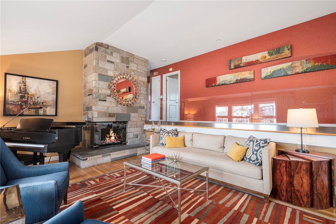 30 Brookway Road Providence, RI 02906 - Photo 5 of 39 Gallery Image 5