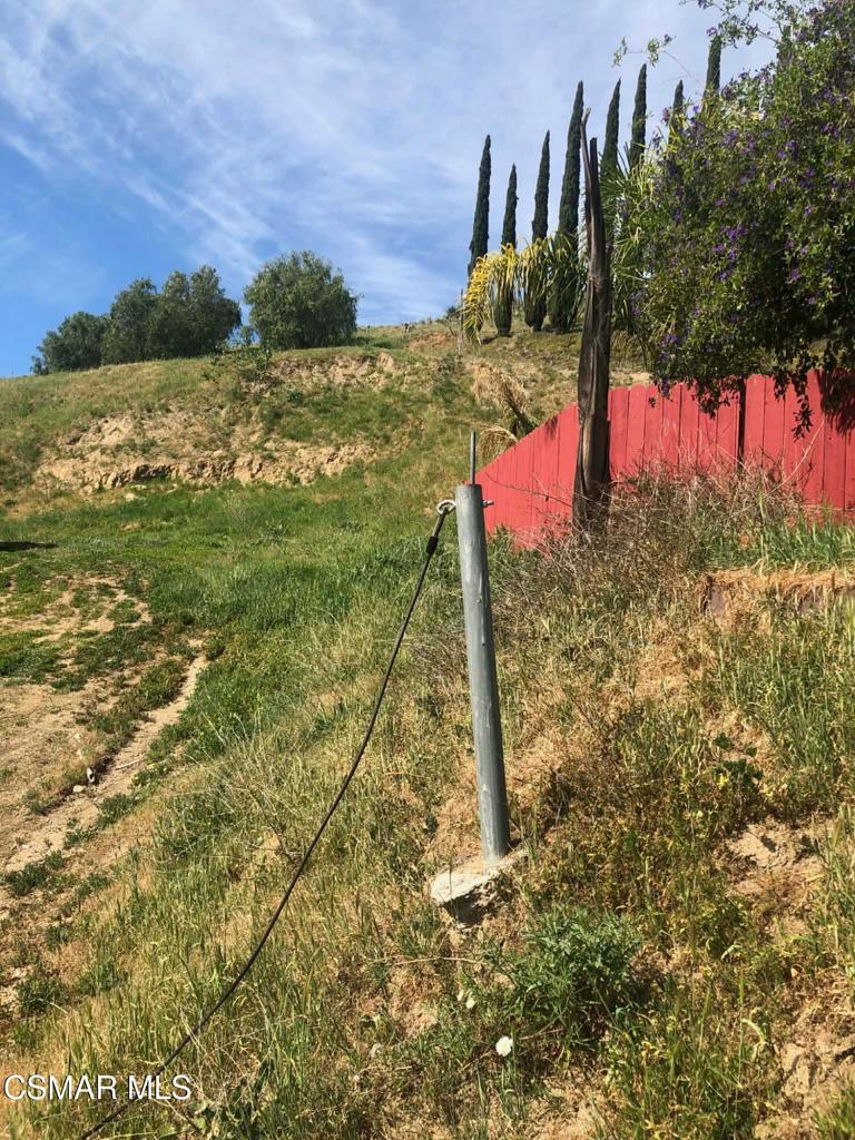 1071 Walnut Canyon Road Moorpark, CA 93021 - Photo 8 of 16 a view of a outdoor space