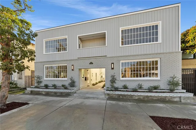 $2,400 | 1822 East 2nd, Unit 11, Long Beach, CA 90802