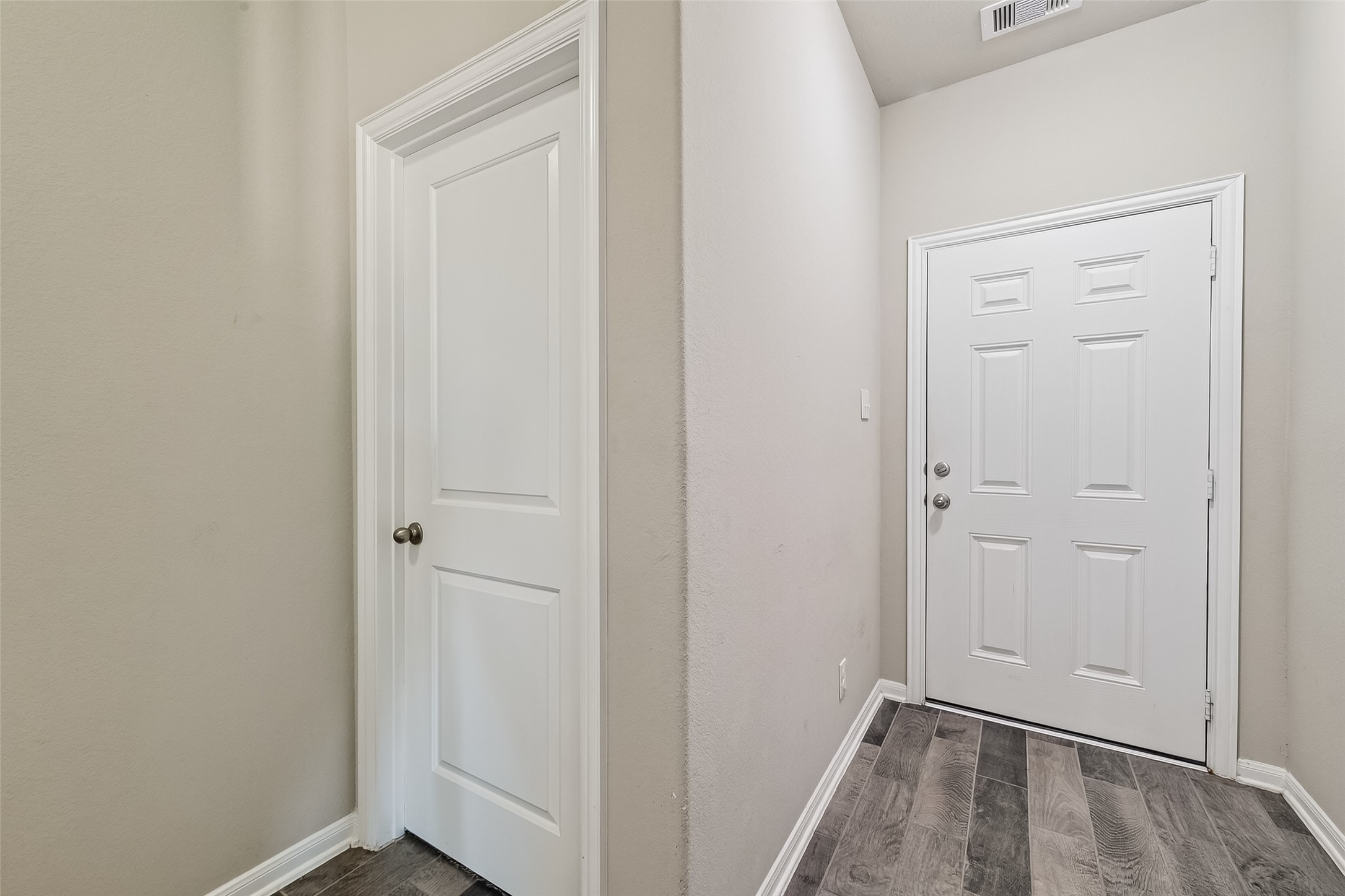 2422 Agassiz Drive Rosharon, TX 77583 - Photo 26 of 41 a view of an empty room