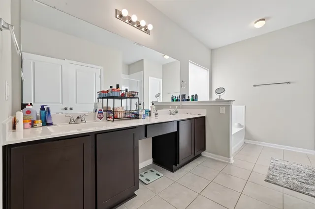 a bathroom with a bathtub