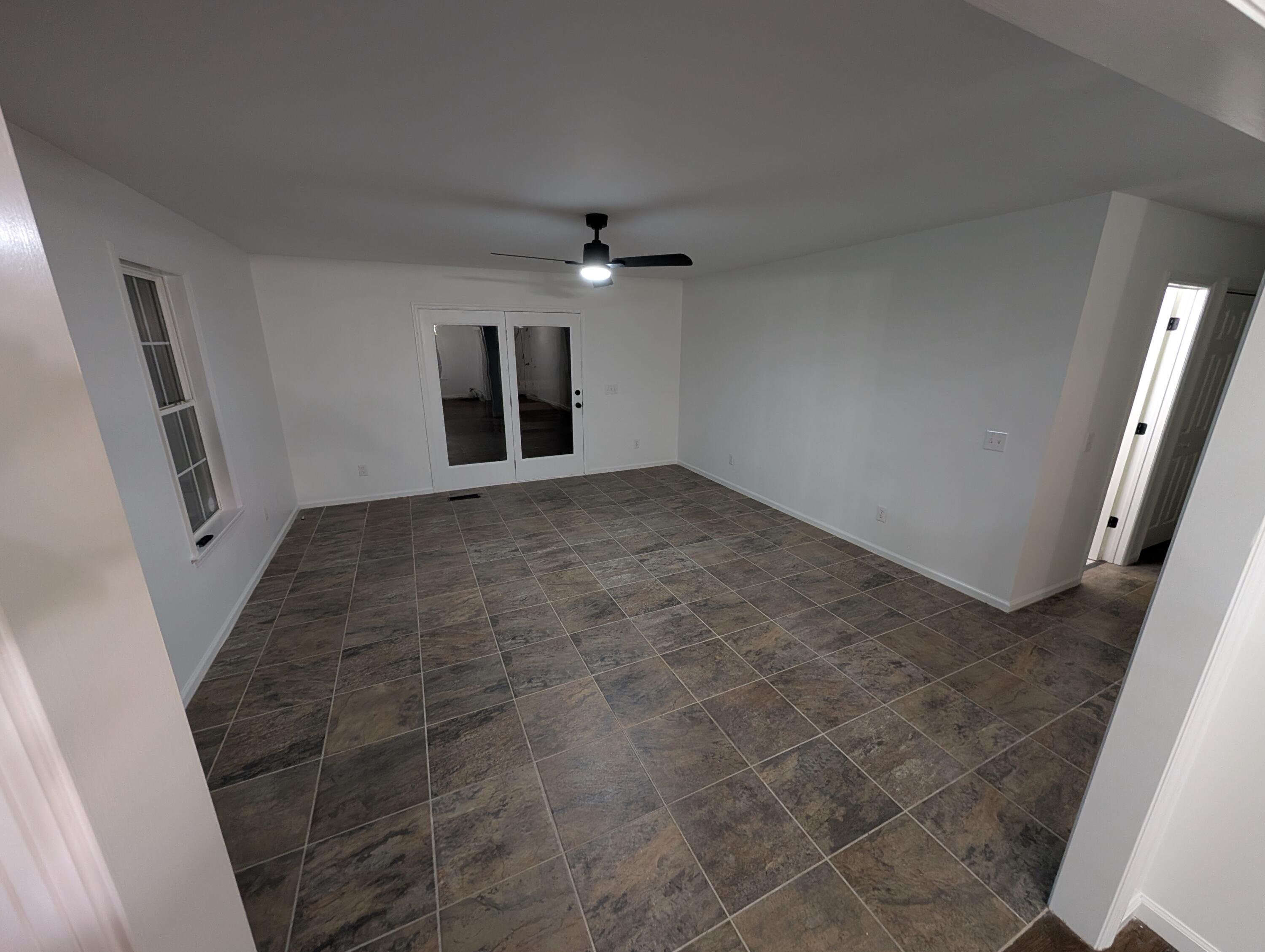 1295 Ketner Mill Road Whitwell, TN 37397 - Photo 14 of 39 Main room