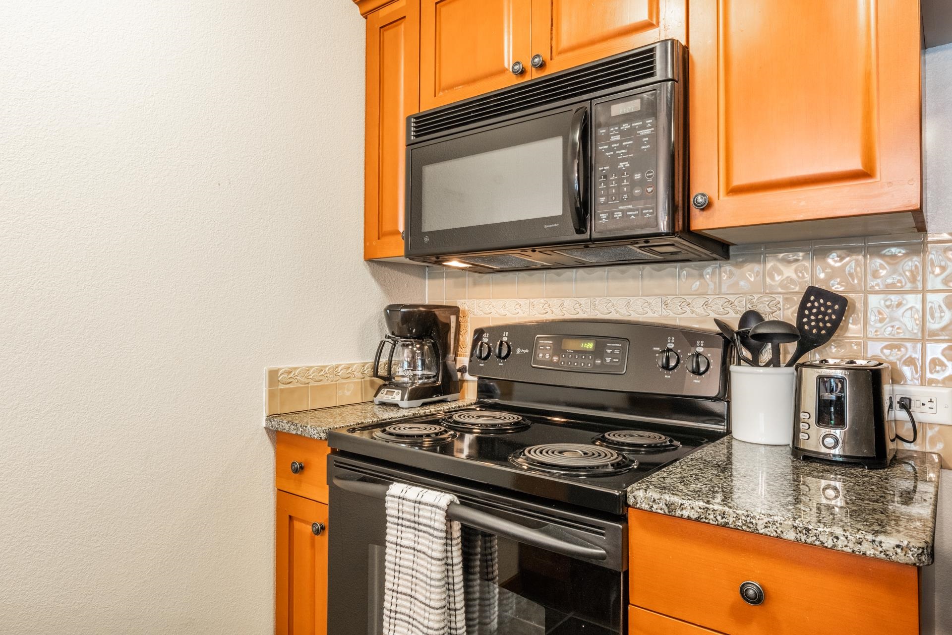 1111 Forest Trail, Unit 1316 Mammoth Lakes, CA 93546 - Photo 16 of 33