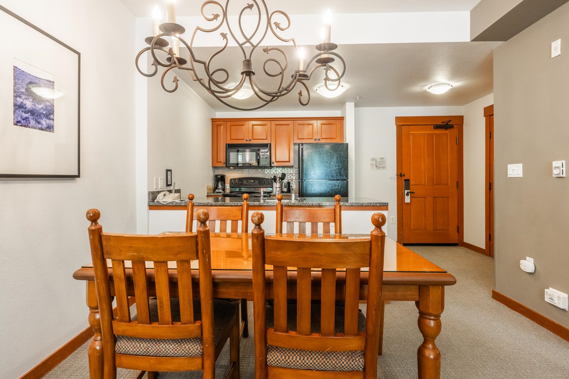 1111 Forest Trail, Unit 1316 Mammoth Lakes, CA 93546 - Photo 6 of 33