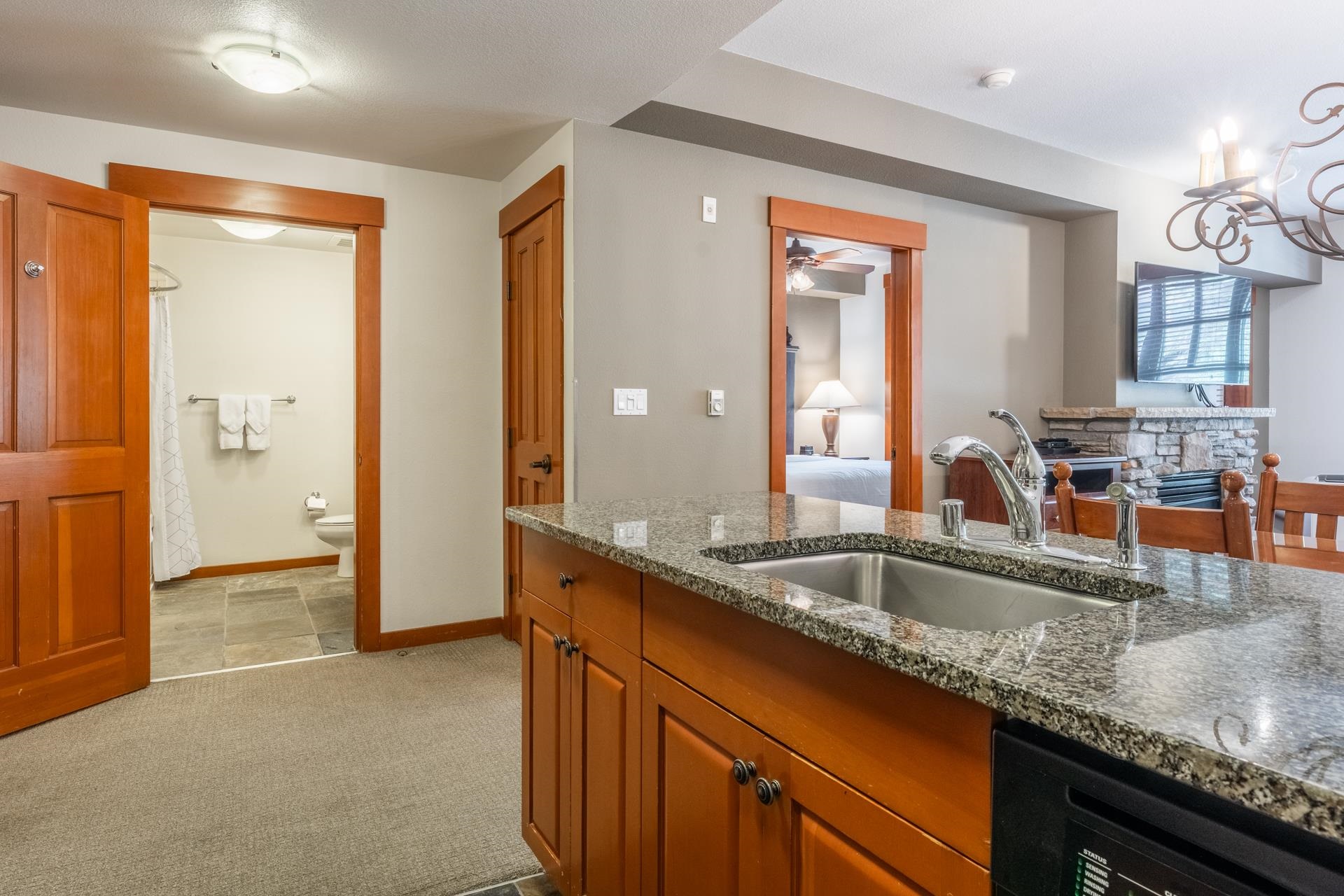 1111 Forest Trail, Unit 1316 Mammoth Lakes, CA 93546 - Photo 9 of 33