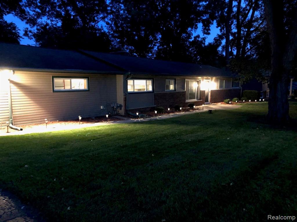 63 East Maryknoll Road Rochester Hills, MI 48309 - Photo 28 of 34