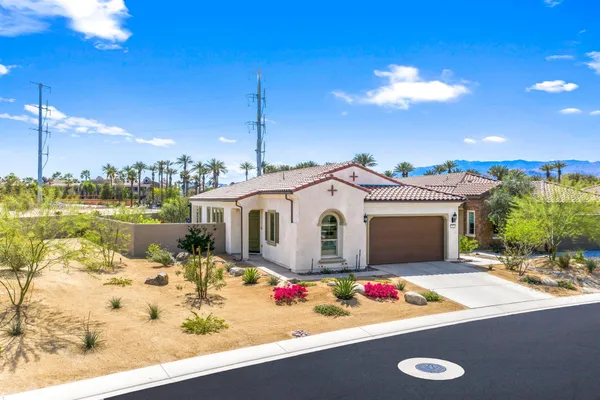 $737,700 | 83 Cabernet, Rancho Mirage, CA 92270