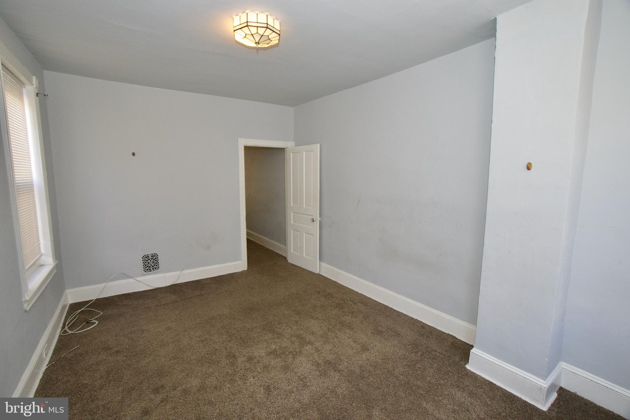 1361 East Rittenhouse Street Philadelphia, PA 19138 - Photo 17 of 20 an empty room with window