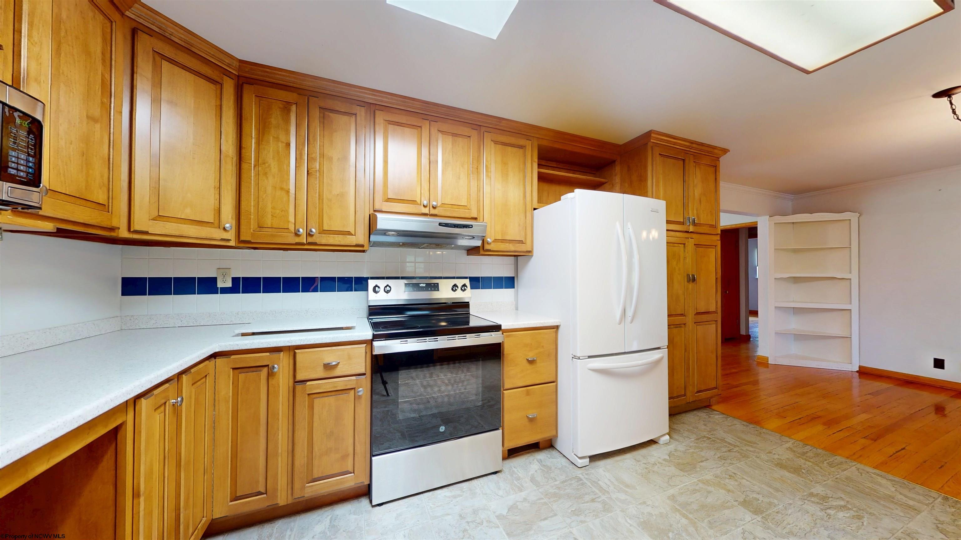 1914 Country Club Road Fairmont, WV 26554 - Photo 17 of 42 Gallery Image 17