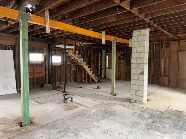 $599,000 | 155 Fairview Avenue, Coventry, RI 02816