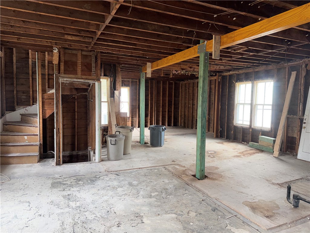 155 Fairview Avenue Coventry, RI 02816 - Photo 6 of 12