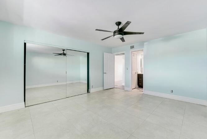 360 Wilma Circle, Unit 6 Riviera Beach, FL 33404 - Photo 12 of 13 a view of an empty room