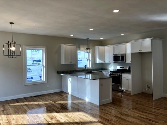7 Dogwood Road Salem, NH 03079 - Photo 4 of 4