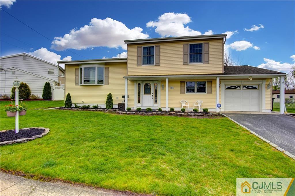 26 Arden Road Old Bridge, NJ 08857 - Photo 1 of 25 Gallery Image 1