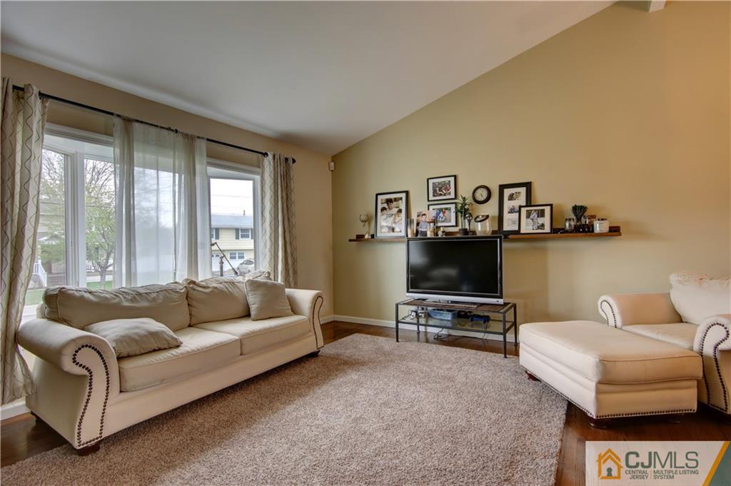 26 Arden Road Old Bridge, NJ 08857 - Photo 6 of 25 Gallery Image 6