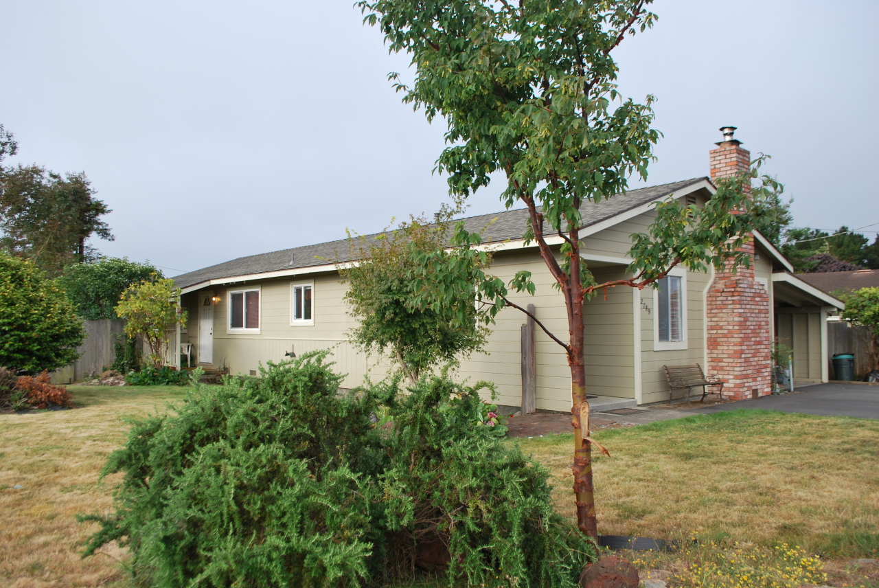 2789 Kenmar Road Fortuna, CA 95540 - Photo 7 of 11 Gallery Image 7
