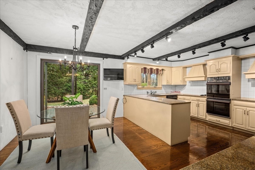37 Flagg Road Southborough, MA 01772 - Photo 8 of 42 Gallery Image 8