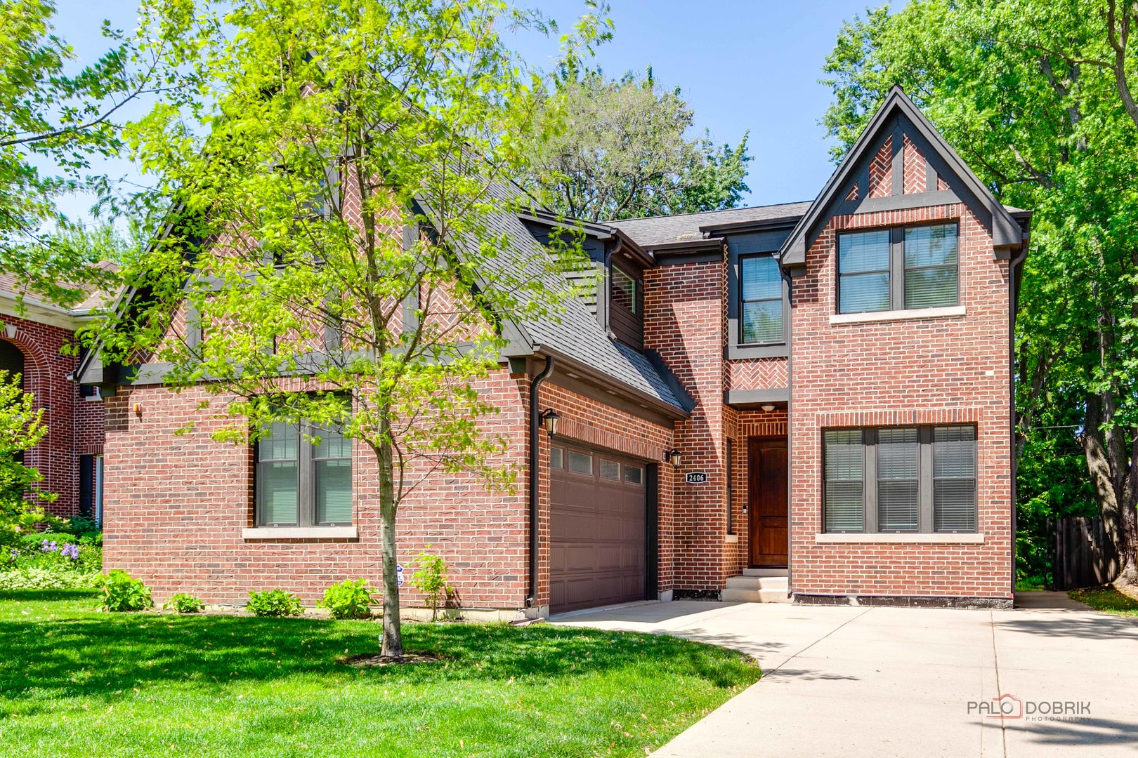 2406 Illinois Road Northbrook, IL 60062 - Photo 1 of 34 Gallery Image 1