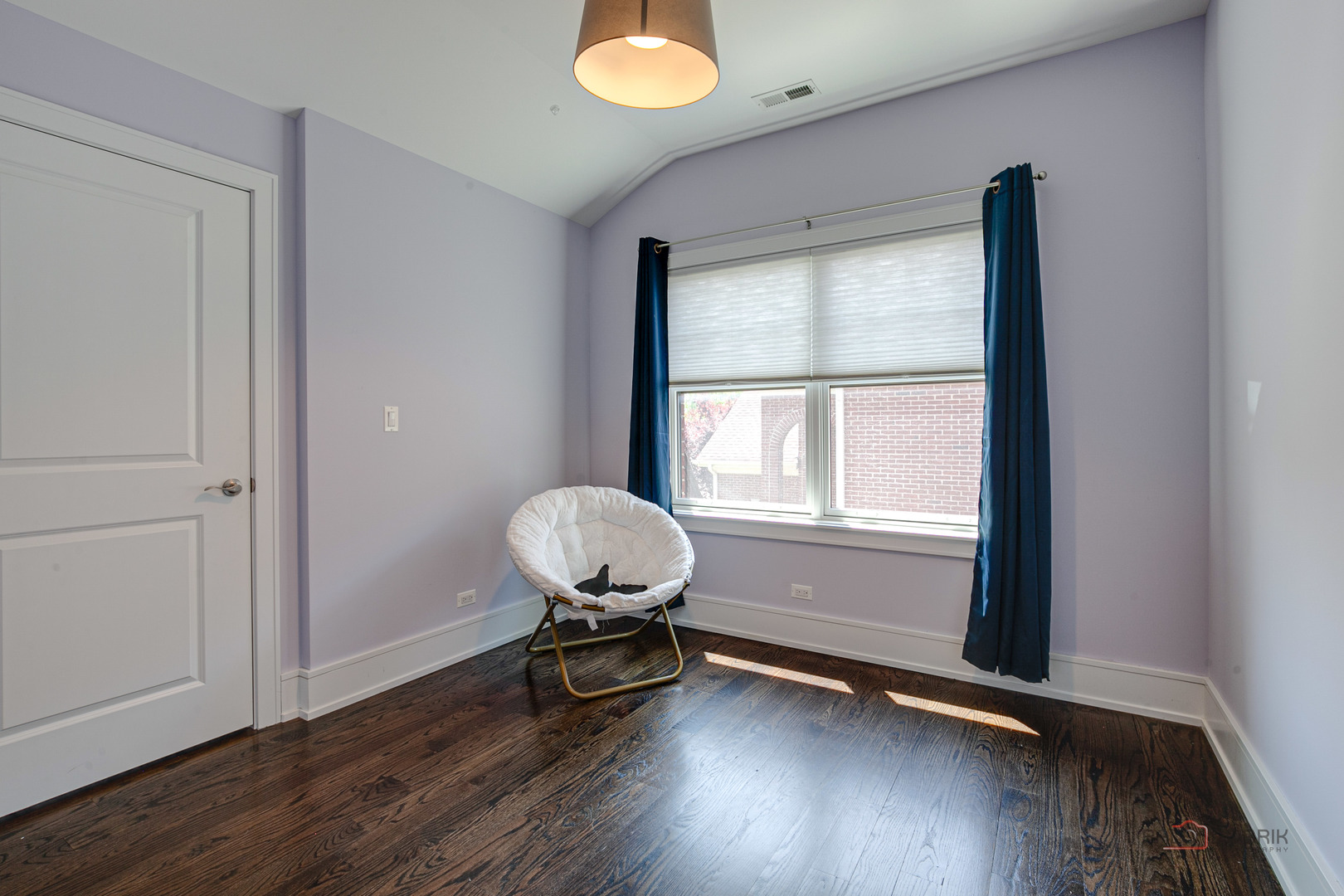 2406 Illinois Road Northbrook, IL 60062 - Photo 22 of 34 Gallery Image 22