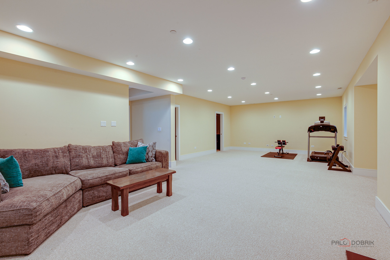 2406 Illinois Road Northbrook, IL 60062 - Photo 25 of 34 Gallery Image 25