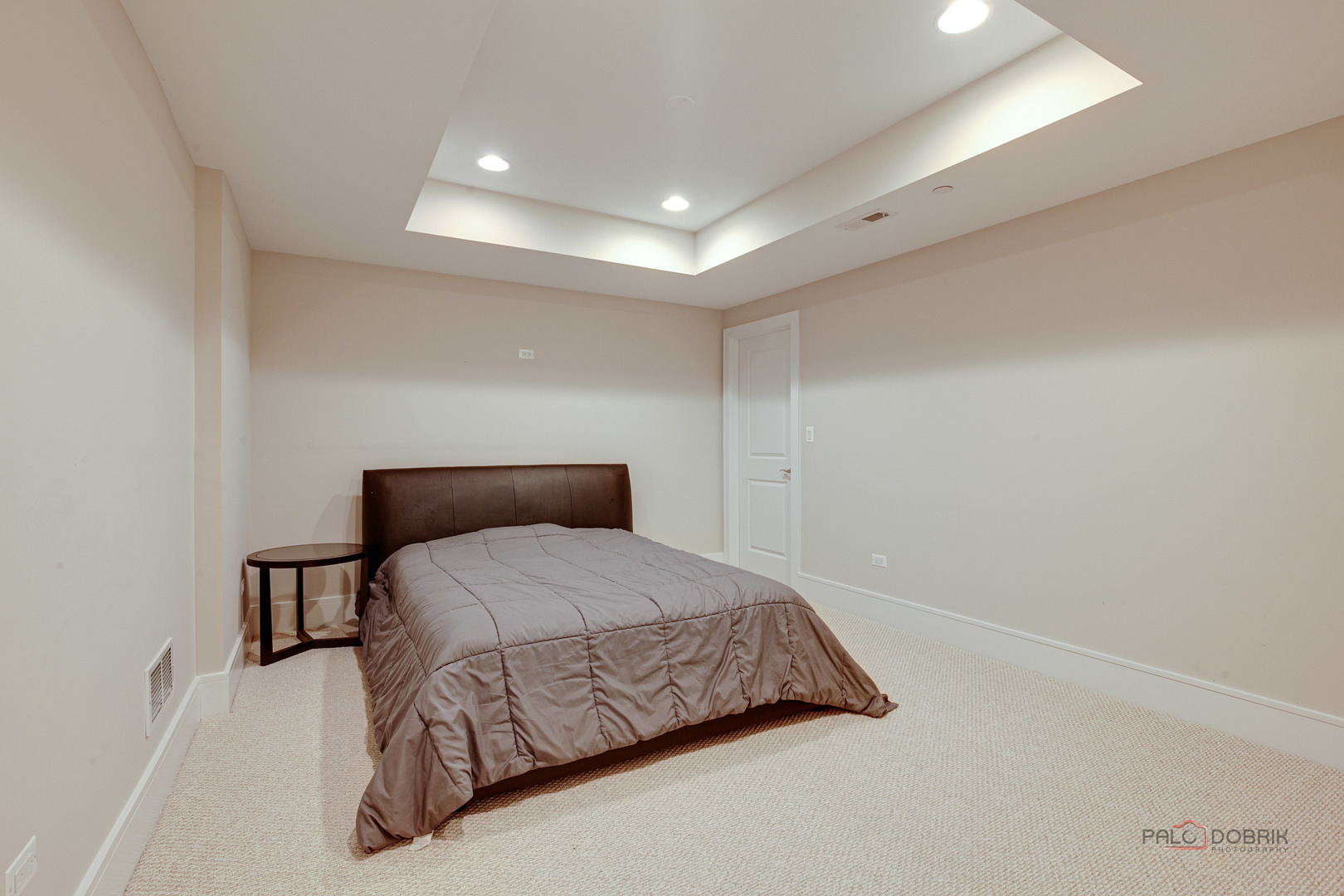 2406 Illinois Road Northbrook, IL 60062 - Photo 26 of 34 Gallery Image 26