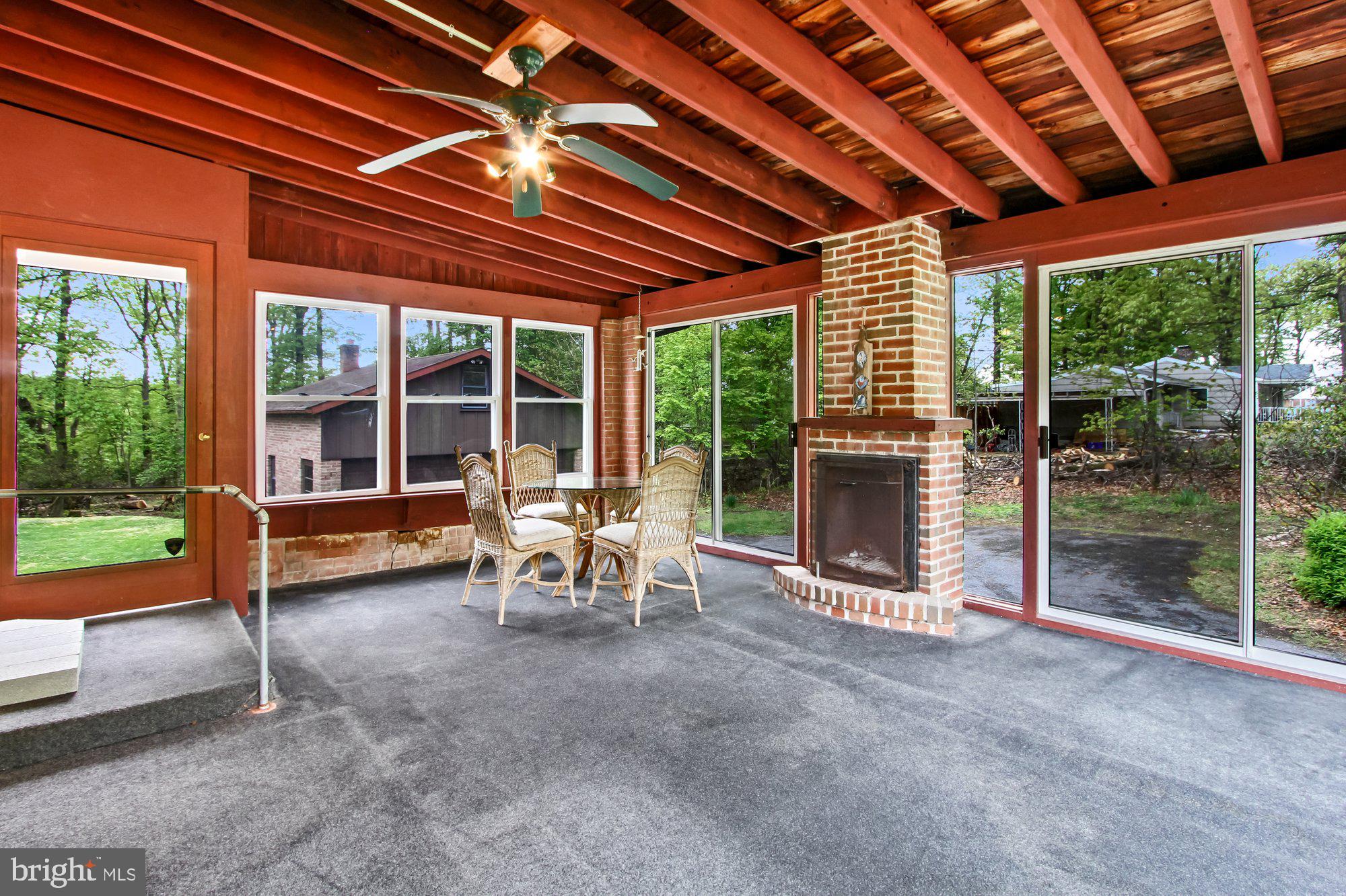 185 Skyline Drive Reading, PA 19606 - Photo 19 of 29