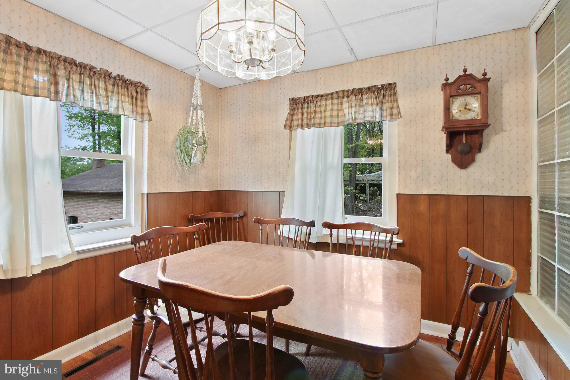 185 Skyline Drive Reading, PA 19606 - Photo 8 of 29