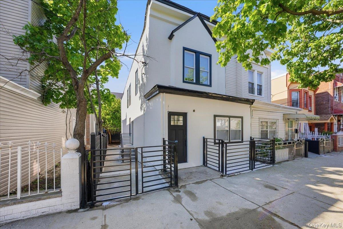 2407 Butler Place Bronx, NY 10461 - Photo 2 of 39