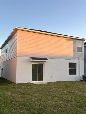 a view of an empty room with window