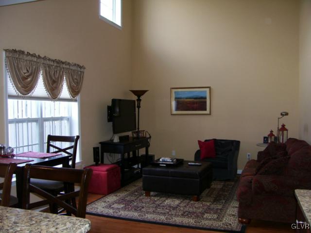 4133 Ross Road Bethlehem, PA 18020 - Photo 16 of 46 Gallery Image 16