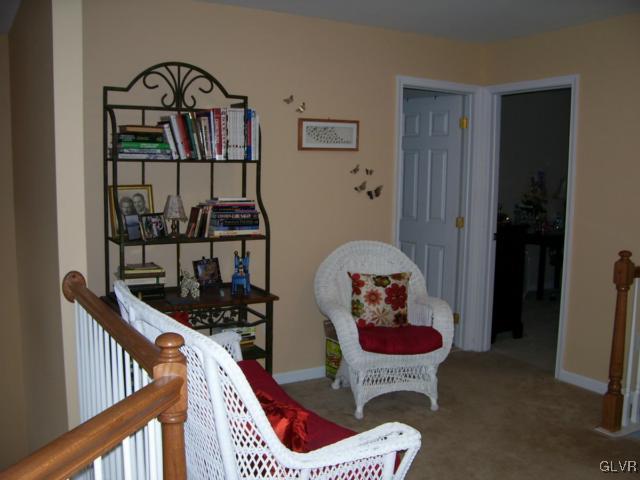 4133 Ross Road Bethlehem, PA 18020 - Photo 23 of 46 Gallery Image 23