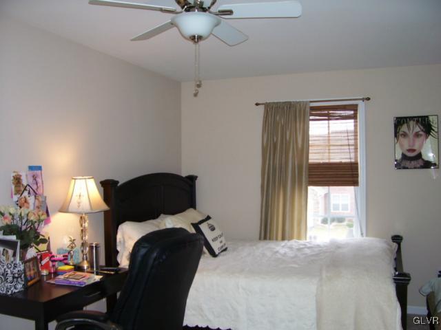 4133 Ross Road Bethlehem, PA 18020 - Photo 31 of 46 Gallery Image 31