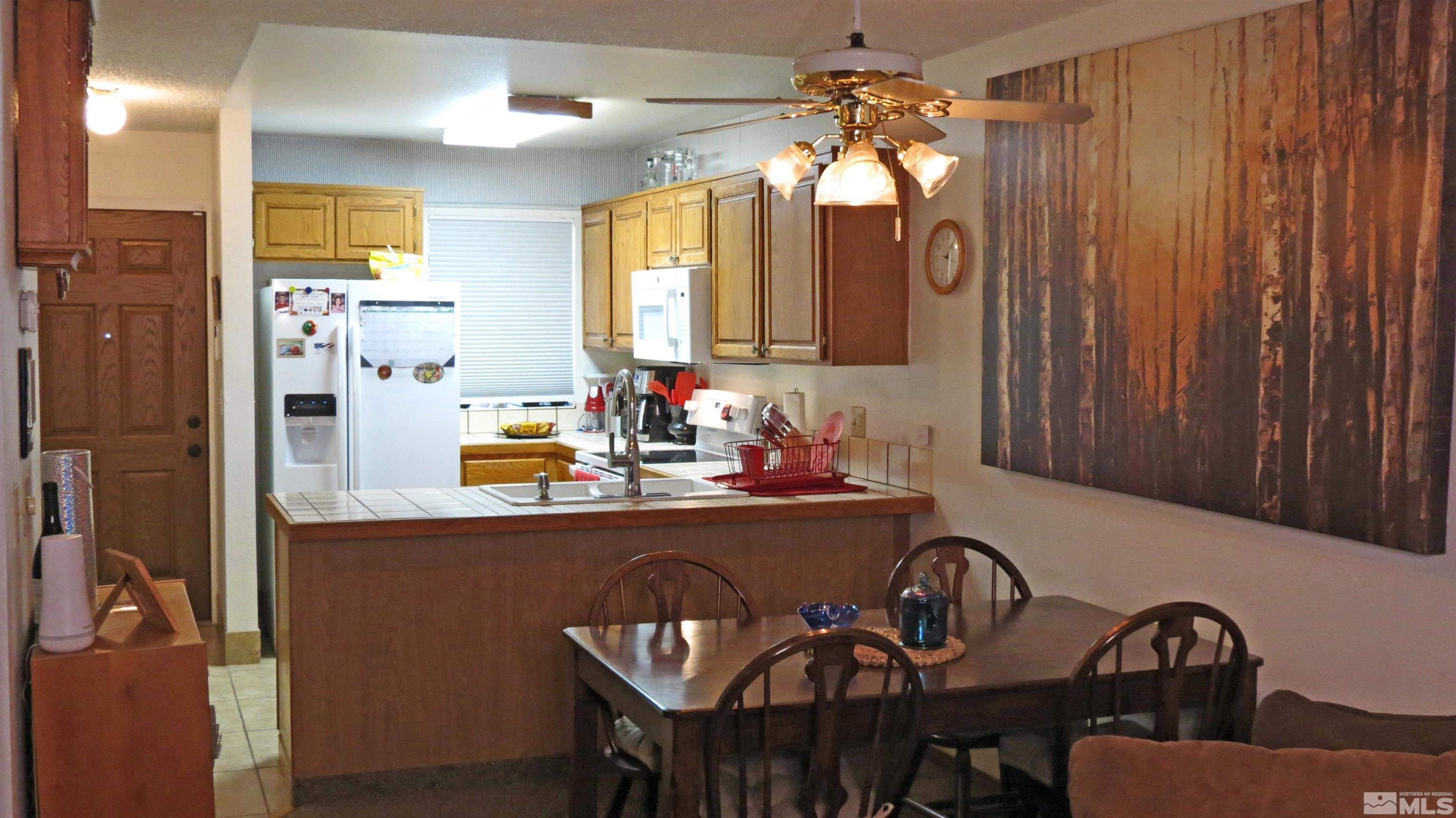 1426 Selmi Drive Reno, NV 89512 - Photo 5 of 32 Photo 5