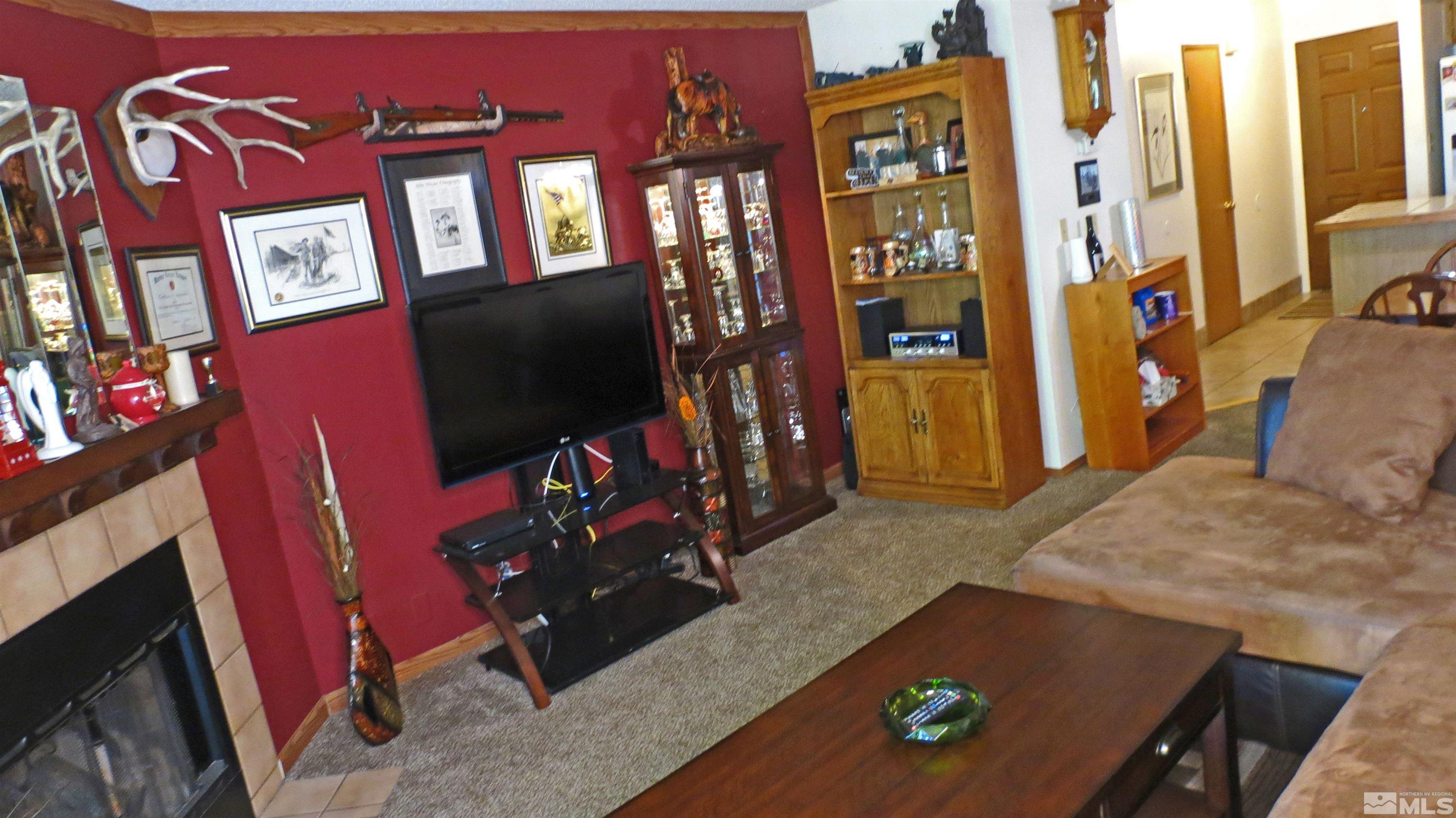 1426 Selmi Drive Reno, NV 89512 - Photo 8 of 32 Photo 8