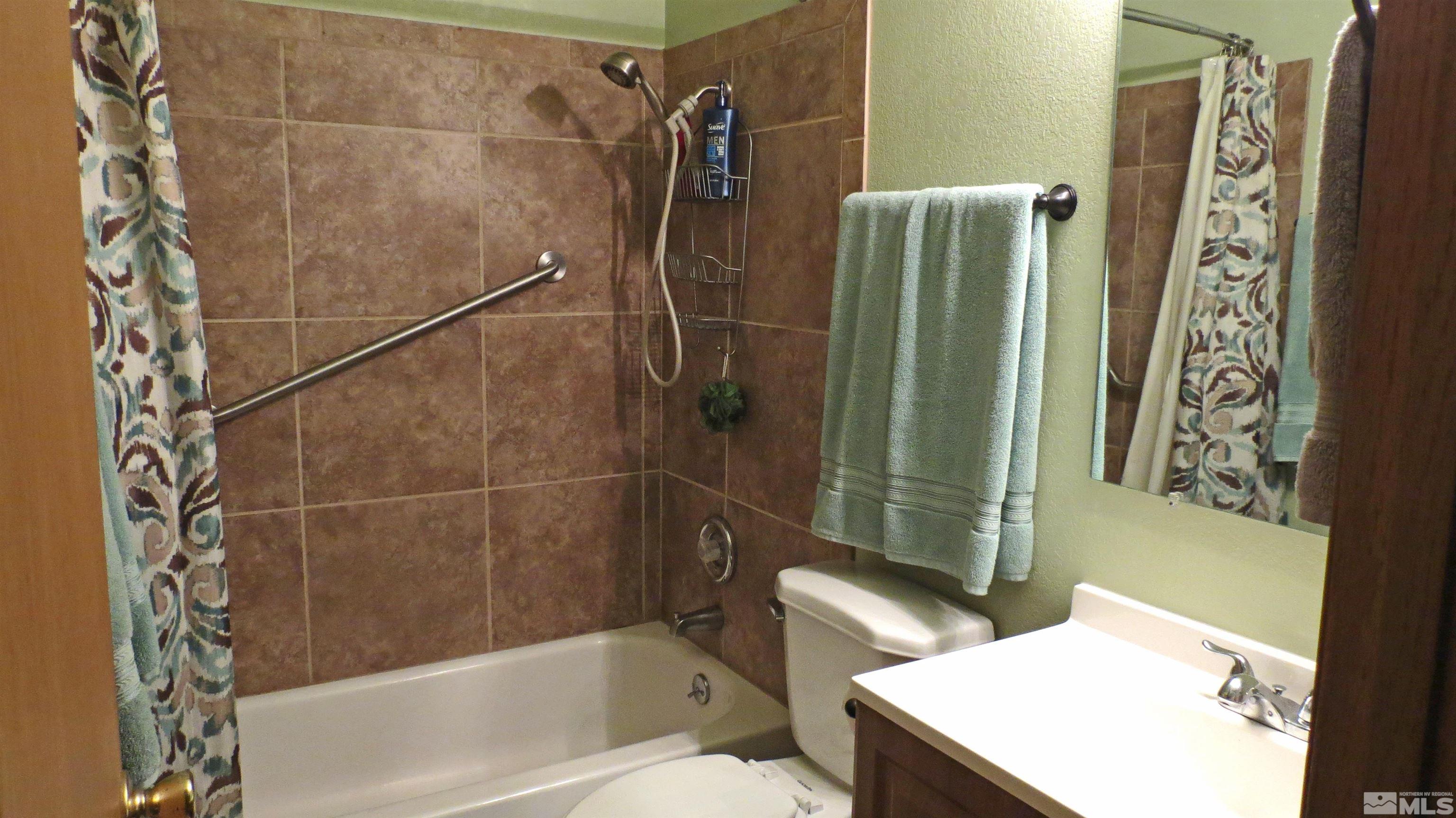 1426 Selmi Drive Reno, NV 89512 - Photo 10 of 32 Photo 10