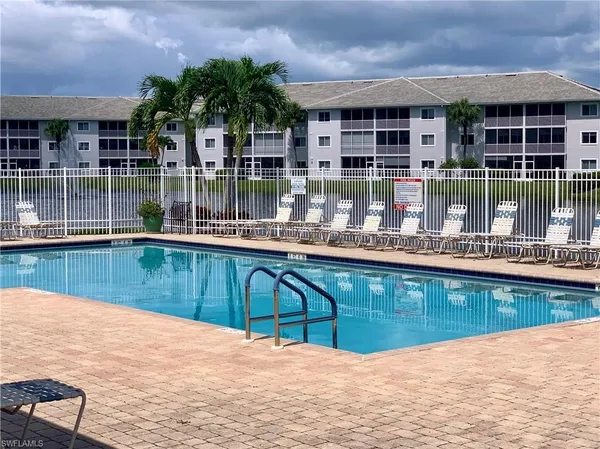 $1,750 | 7811 Regal Heron Circle, Unit 203, Naples, FL 34104