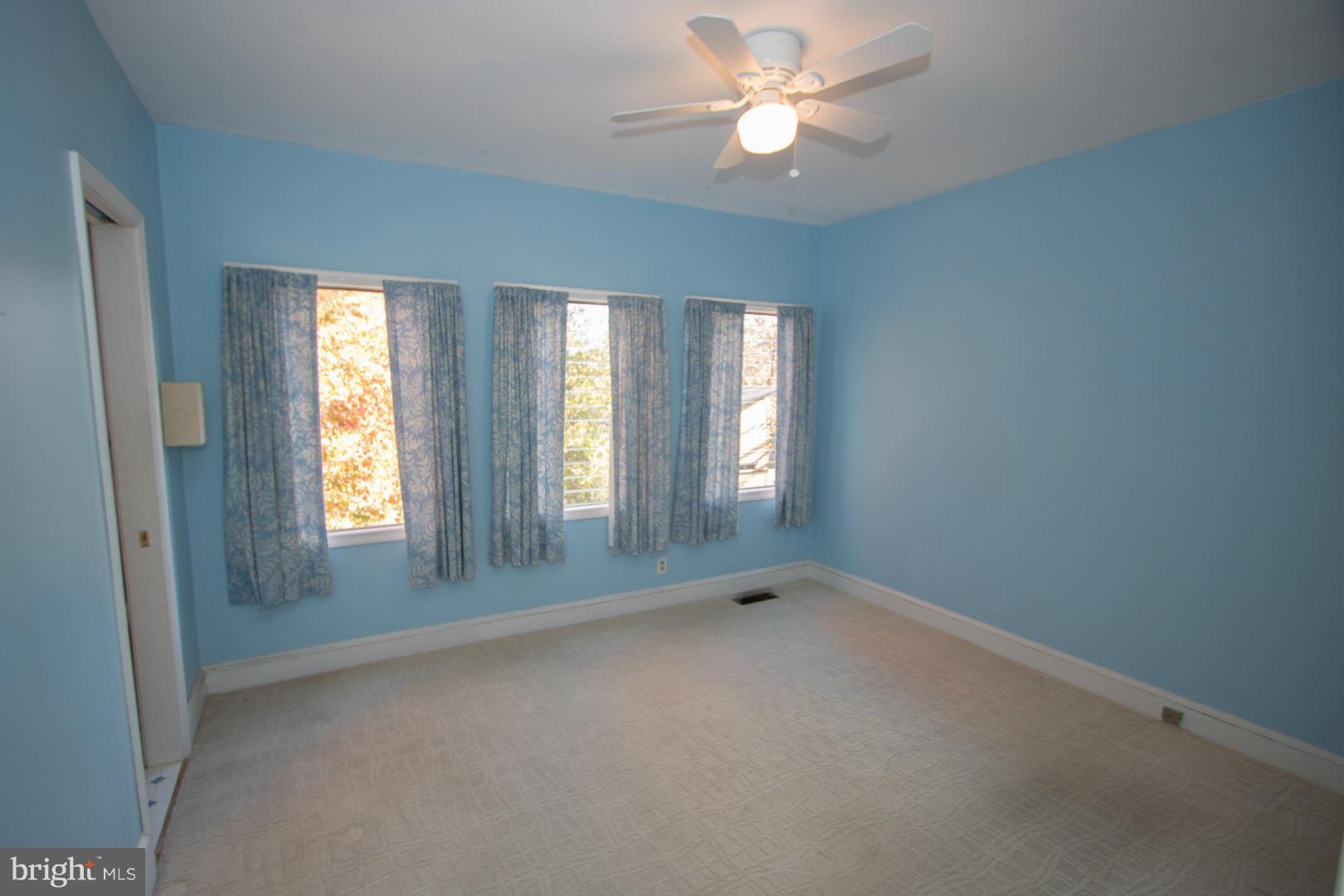 6303 Banbury Road Baltimore, MD 21239 - Photo 7 of 22 Bedroom (Master)
