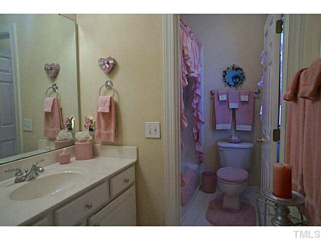 3951 Stags Leap Circle Raleigh, NC 27612 - Photo 19 of 25 Photo 19
