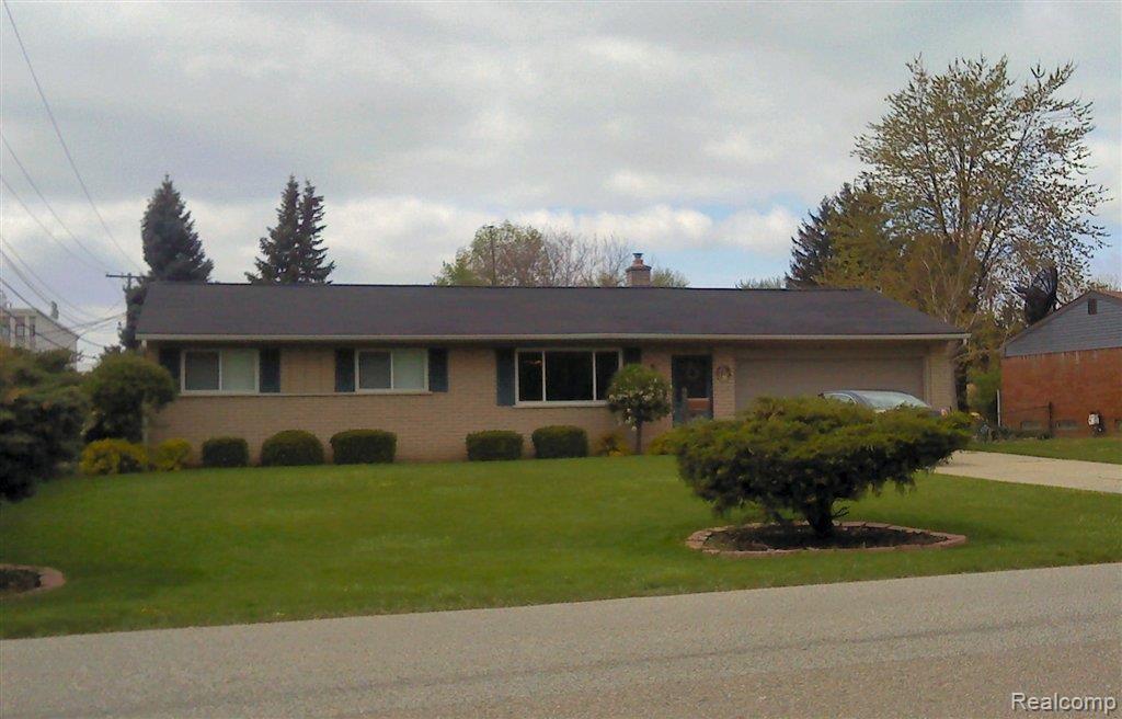 45049 Hecker Drive Utica, MI 48317 - Photo 1 of 12 Front.jpg