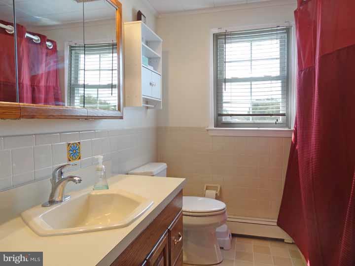 231 Stanwood Road Fairless Hills, PA 19030 - Photo 11 of 22 Bathroom