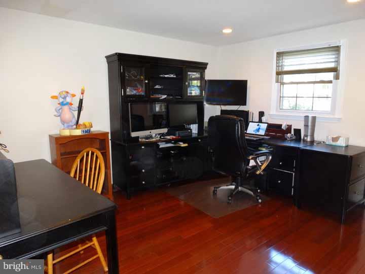 231 Stanwood Road Fairless Hills, PA 19030 - Photo 14 of 22 Media Room