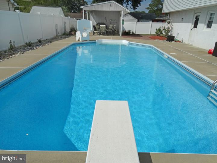 231 Stanwood Road Fairless Hills, PA 19030 - Photo 18 of 22 Pool