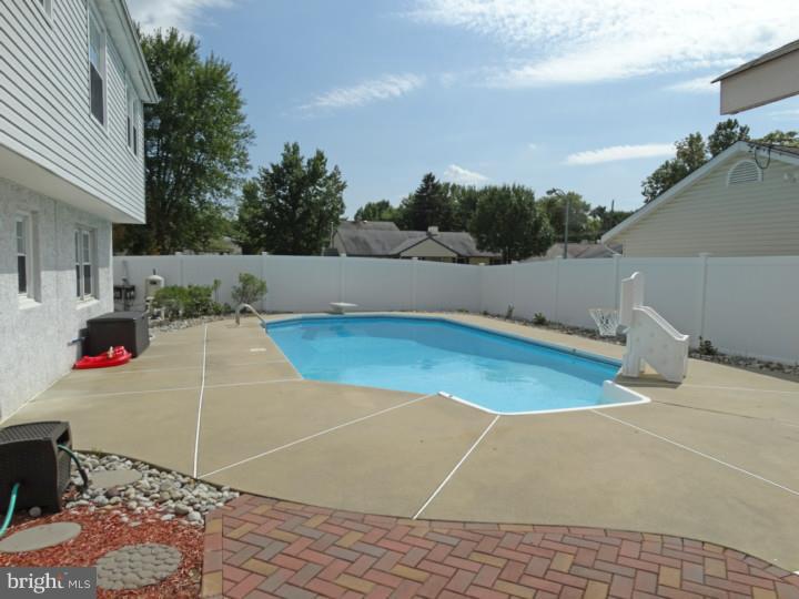 231 Stanwood Road Fairless Hills, PA 19030 - Photo 19 of 22 Pool