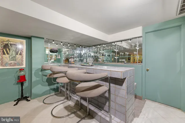 $1,099,000 | 7 Hidden Springs Lane, East Windsor, NJ 08520